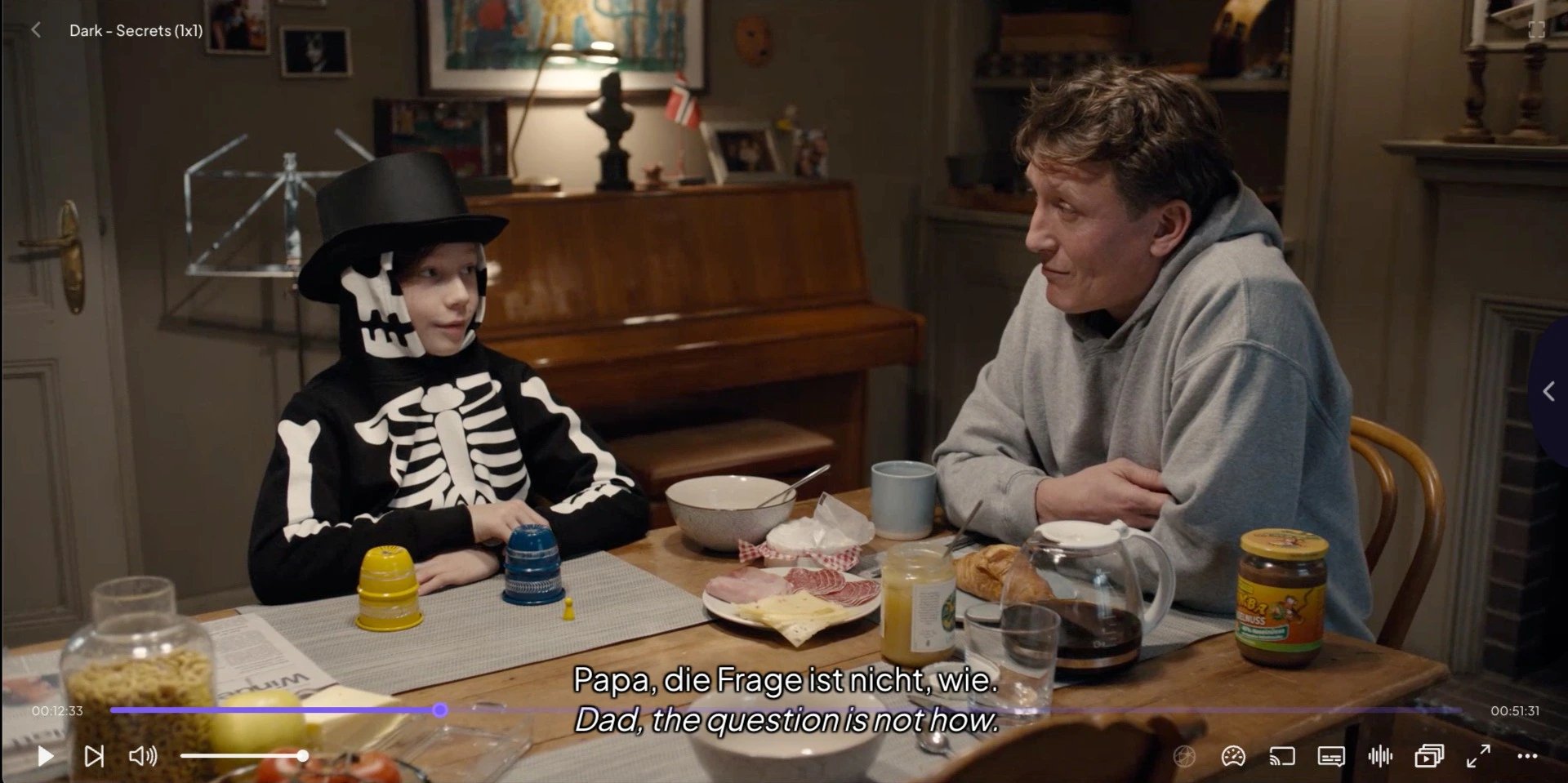 Stremio video player showing German and English subtitles at the same time